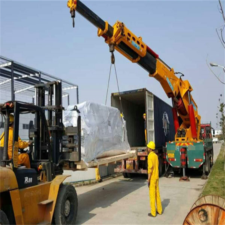 洛龙专业随车吊出租电话