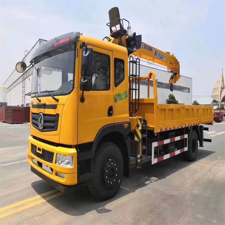 洛龙附近找一辆随车吊出租