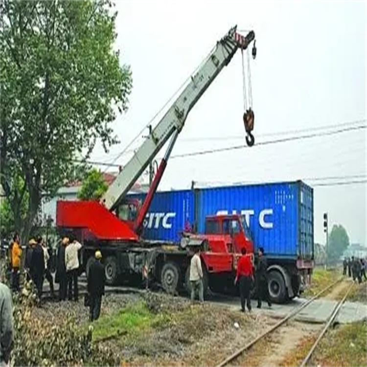 洛龙如何快速找到附近的吊车救援公司